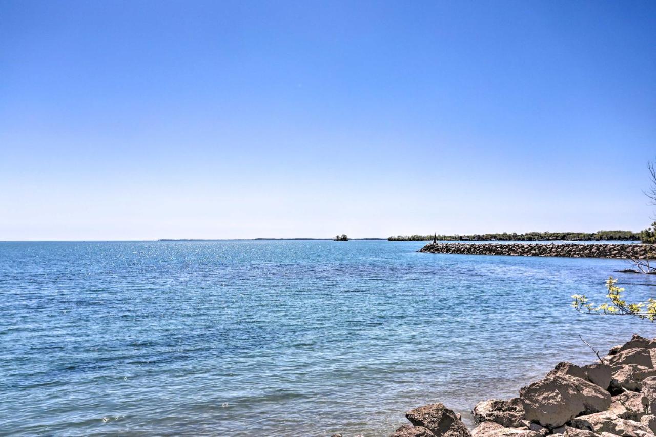 Waterfront Middle Bass Condo With Pool Access! Put-in-Bay Exteriér fotografie