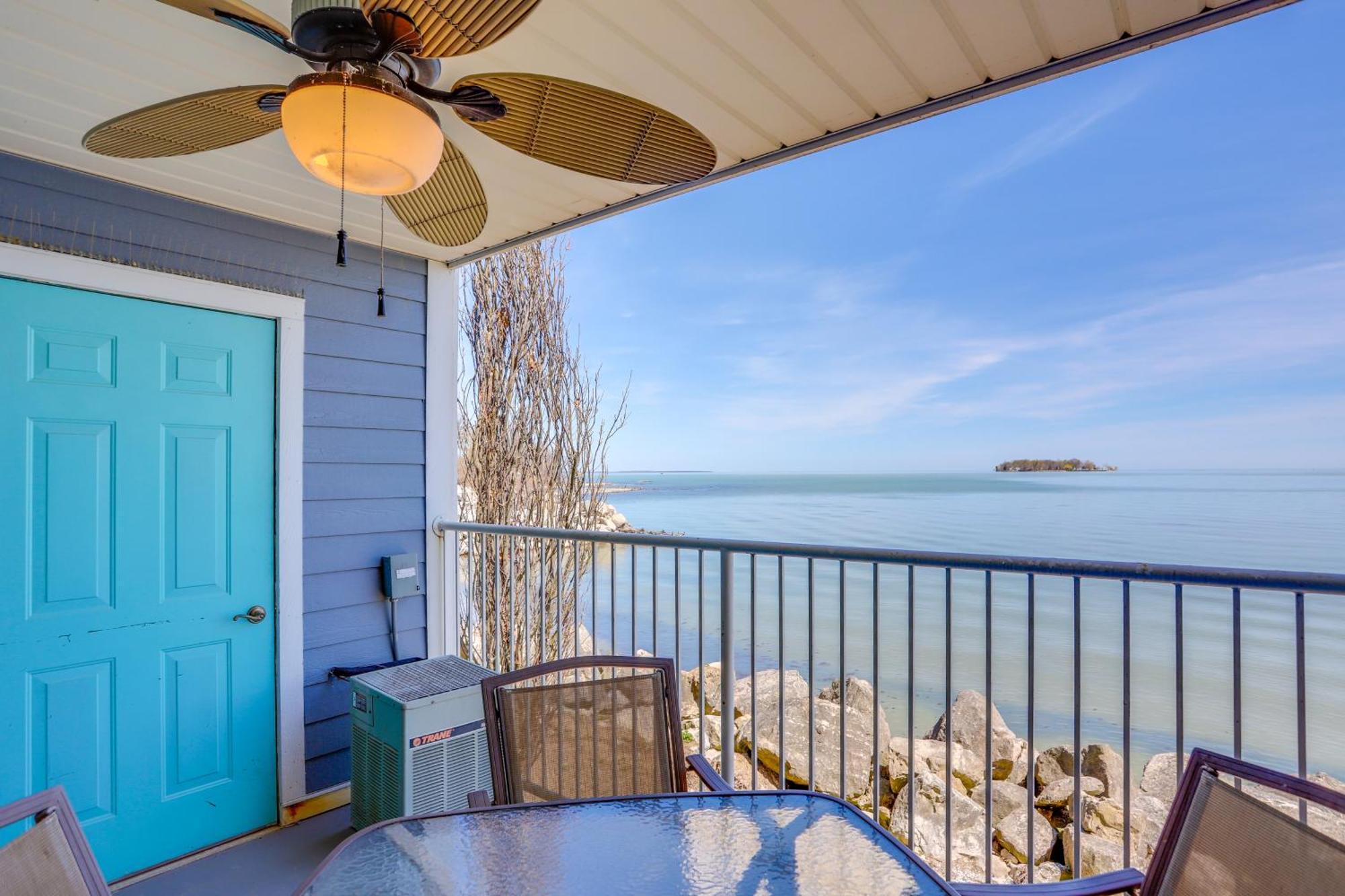 Waterfront Middle Bass Condo With Pool Access! Put-in-Bay Exteriér fotografie