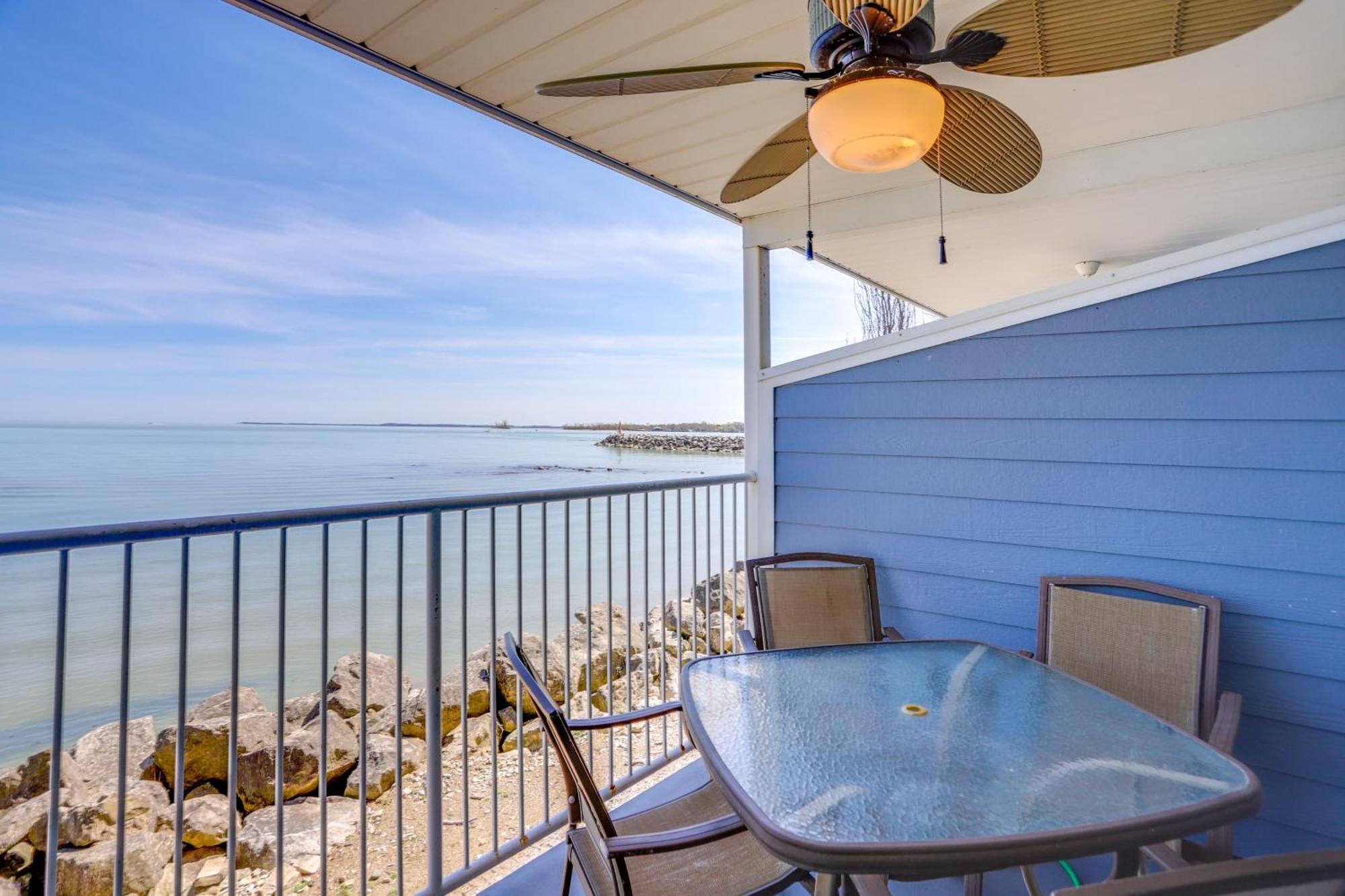 Waterfront Middle Bass Condo With Pool Access! Put-in-Bay Exteriér fotografie